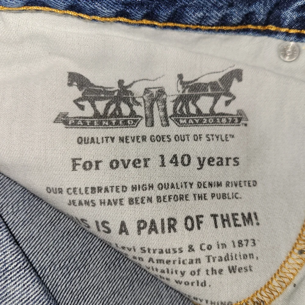 New! Levi's Denim Jeans Size 46 X 29